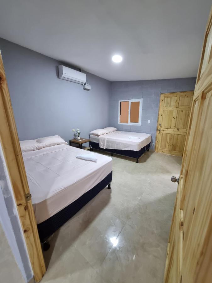 Hostal Camila'S Tamanique Екстериор снимка