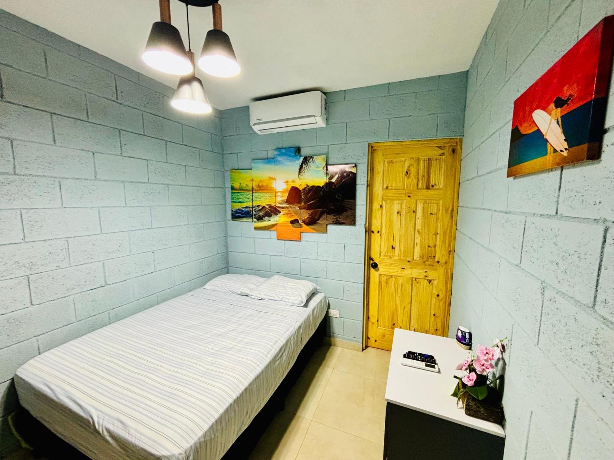 Hostal Camila'S Tamanique Екстериор снимка